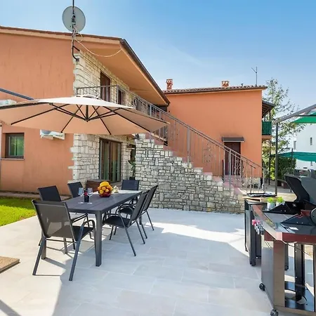 Dory With Private Pool And Garden Tatil Evi