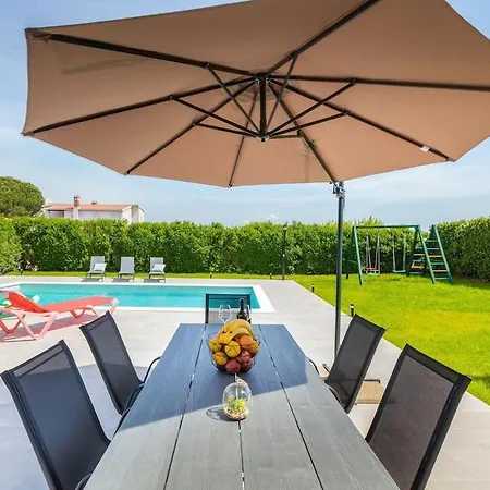 Tatil Evi Dory With Private Pool And Garden