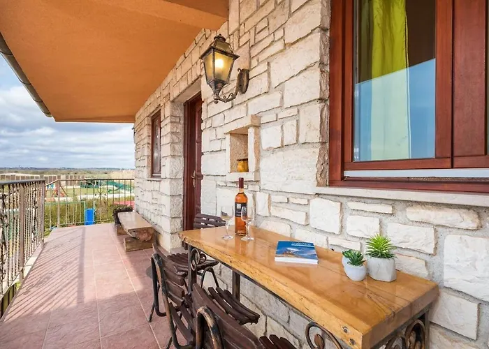 Tatil Evi Dory With Private Pool And Garden